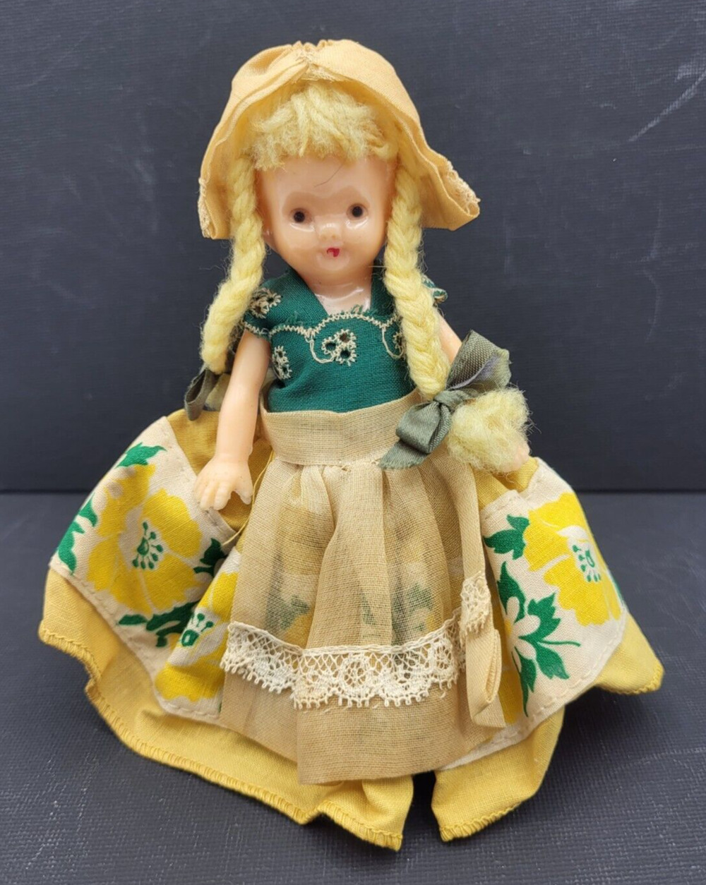 1950s IRWIN DOLL Dutch Girl Celluloid Blonde Braids 5.5" Original Clothes YK